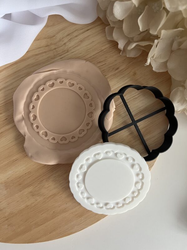 EASTER2025 Frame with hearts set 2 tpye fondant stamp and cutter