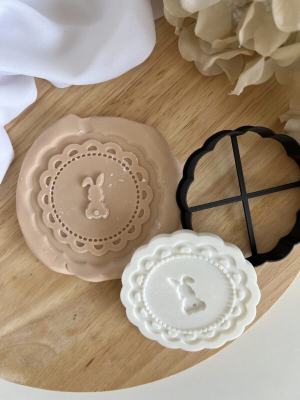 EASTER2025 Easter Vintage Bunny Frame fondant stamp and cutter