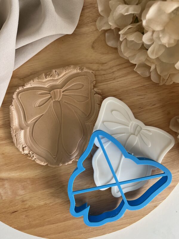 CHRISTMAS2025 Christmas Bow II fondant stamp and cutter