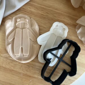 CHRISTMAS2025  Christmas baby onesie fondant stamp and cutter