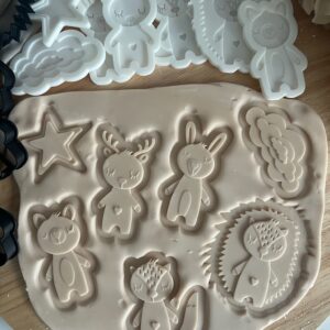 CHRISTMAS2025  Set of 7 Christmas Winter animals fondant stamp and cutter